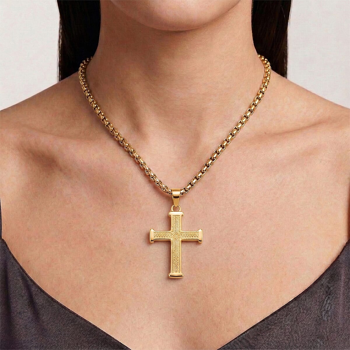 Scaled Cross Pendant Necklace in ION Plated YG Stainless Steel 22 Inches  image number 2