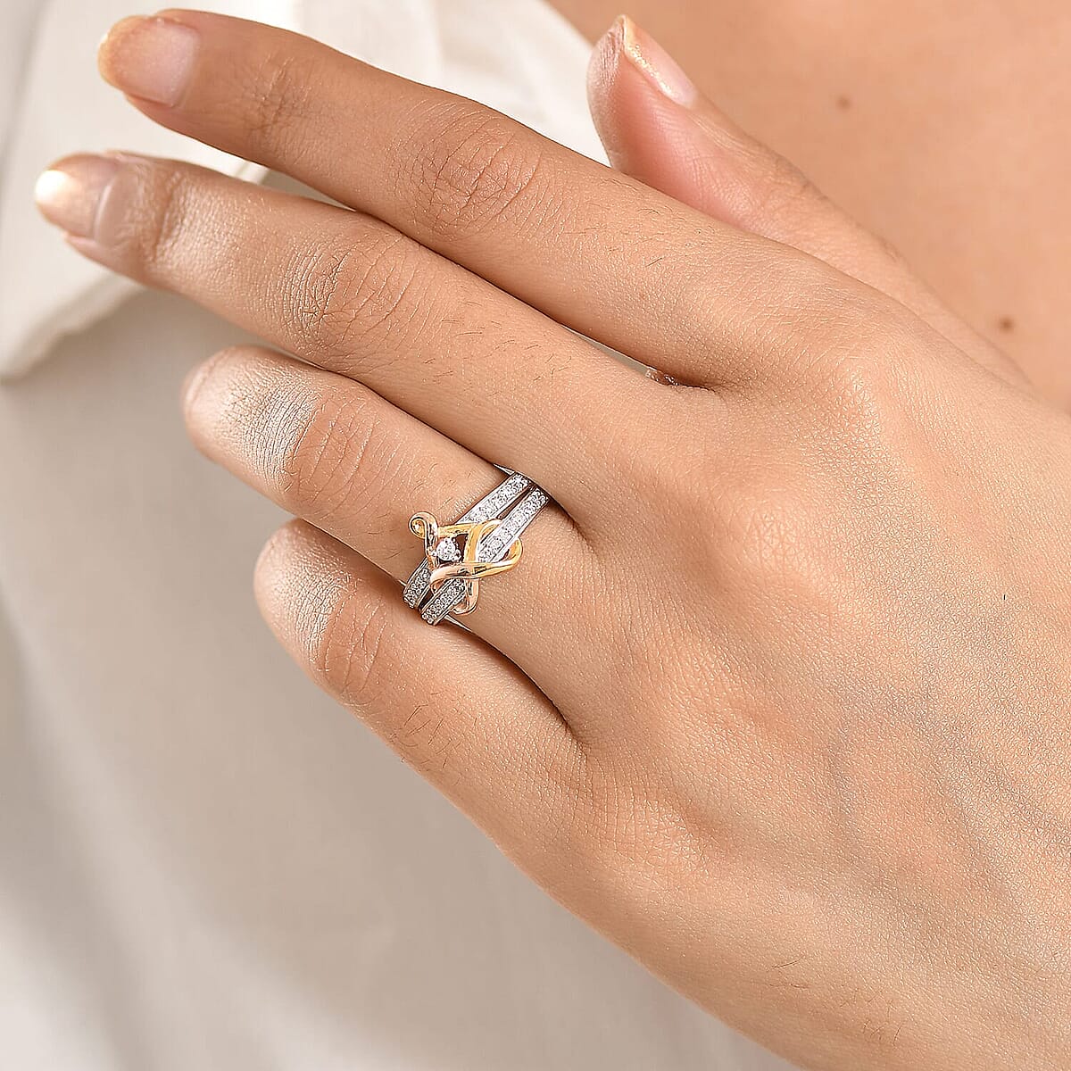 Luxuriant Lab Grown Diamond G-H SI 0.33 ctw Ring in 18K Vermeil YRG and Rhodium Over Sterling Silver (Size 12.5) (Del. In 10-12 Days) image number 2