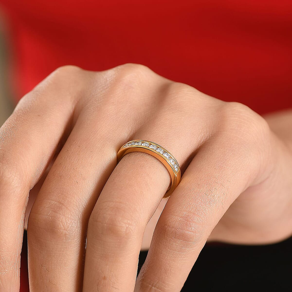 Luxuriant Lab Grown Diamond G-H SI 0.50 ctw Band Ring in 18K Vermeil Yellow Gold Over Sterling Silver image number 2