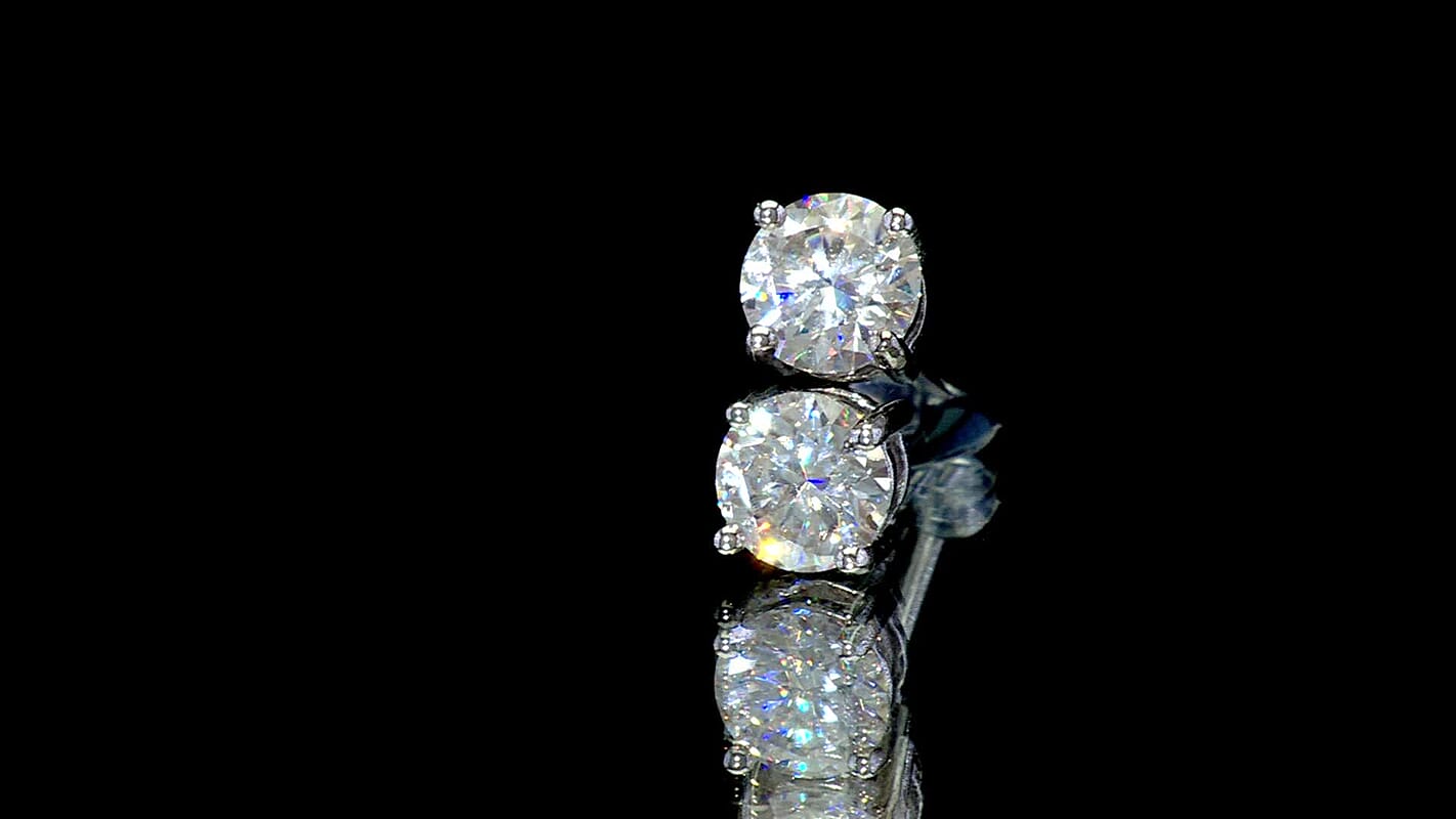 Certified Moissanite (D-E, VVS1- VVS2) 1.00 ctw Stud Earrings in Sterling Silver