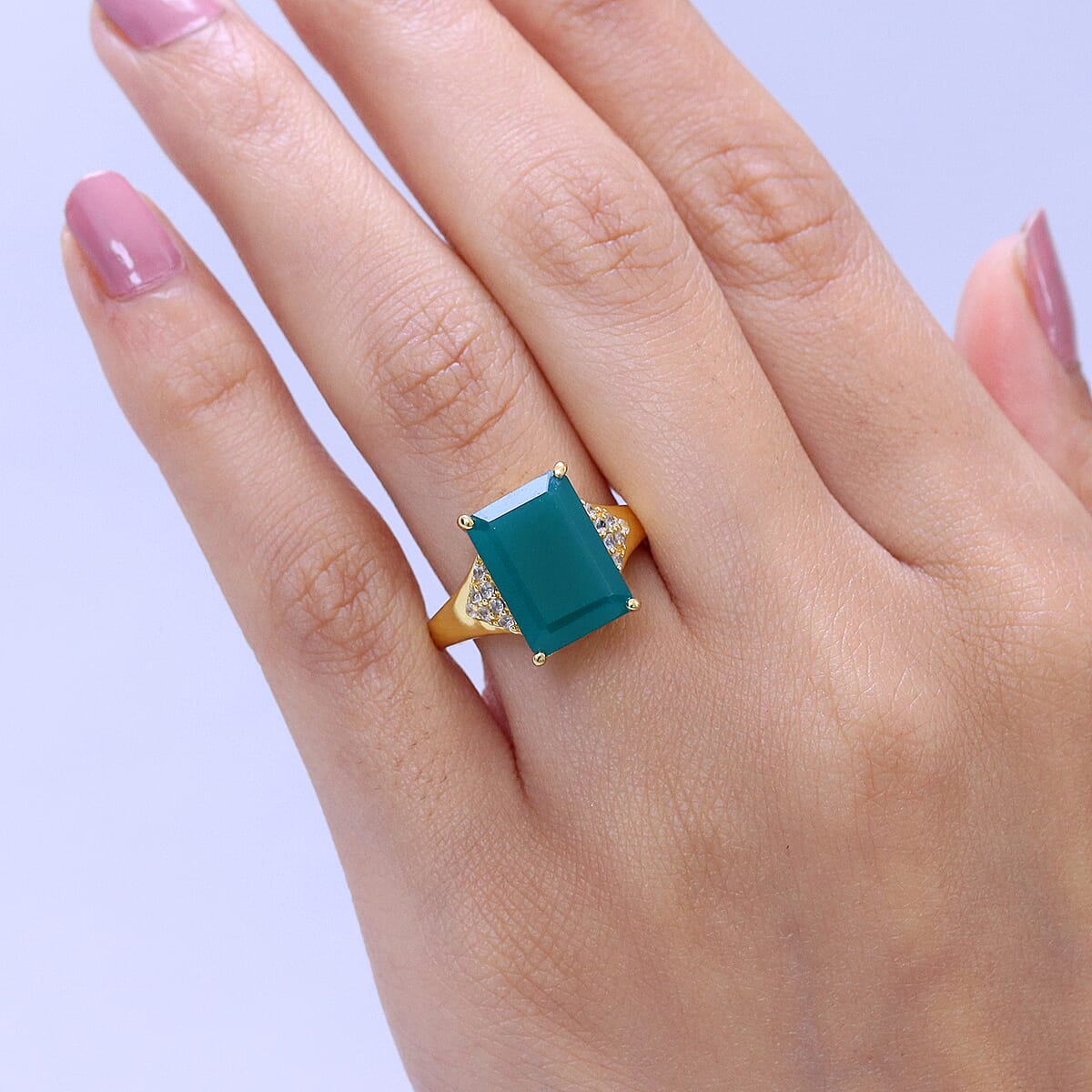 EverTrue Verde Onyx and White Zircon 7.50 ctw Ring in 18K Yellow Gold Plated (Size 10.0) image number 2