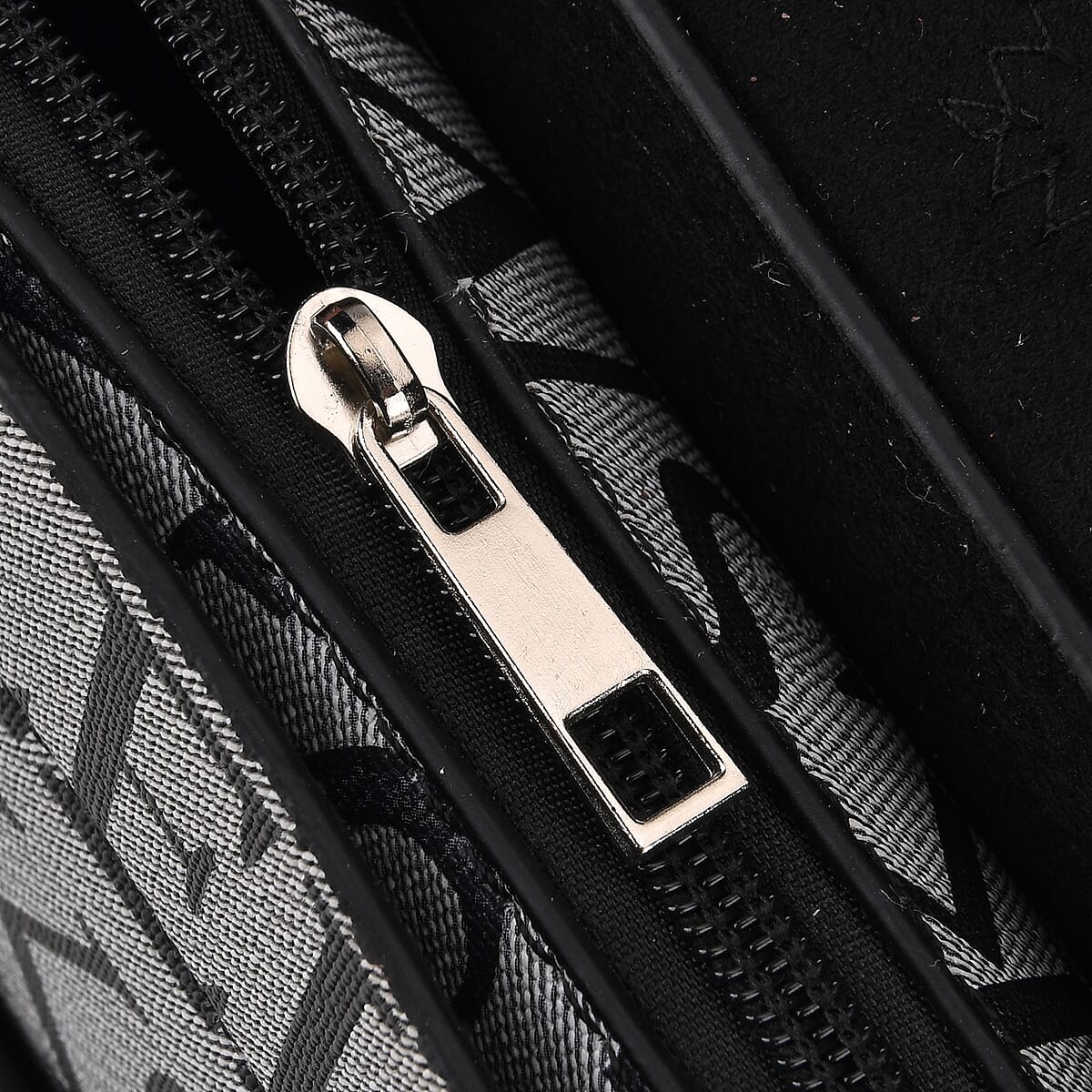 Passage Gray Letter Print Crossbody Bag with Shoulder Strap image number 4
