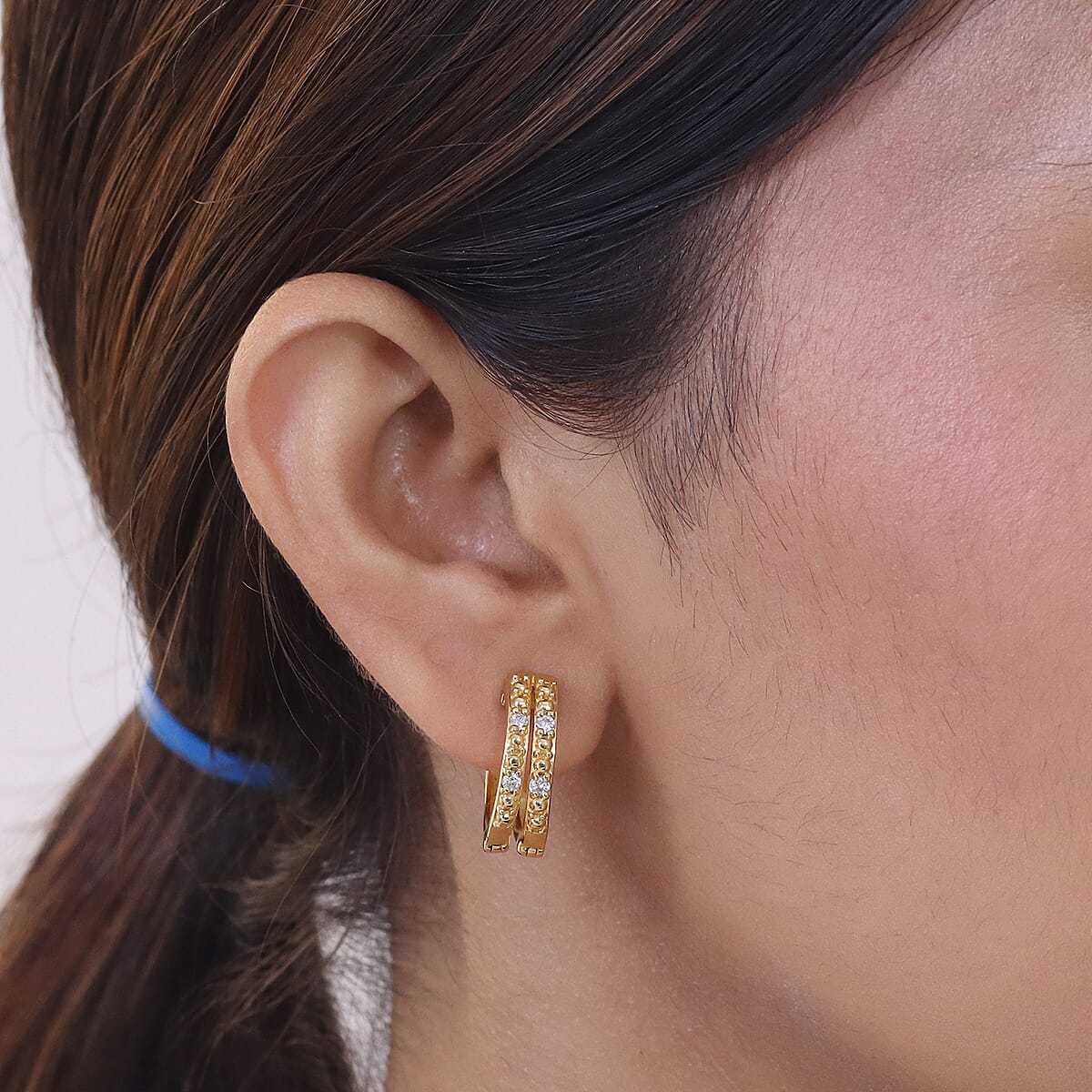 Luxuriant Lab Grown Diamond (G-H, SI) Earrings in 18K Vermeil YG Over Sterling Silver image number 2