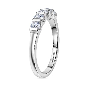 Luxuriant Lab Grown Diamond G-H SI 0.60 ctw Ring in Rhodium Over Sterling Silver (Size  7.0) (Del. In 10-12 Days)