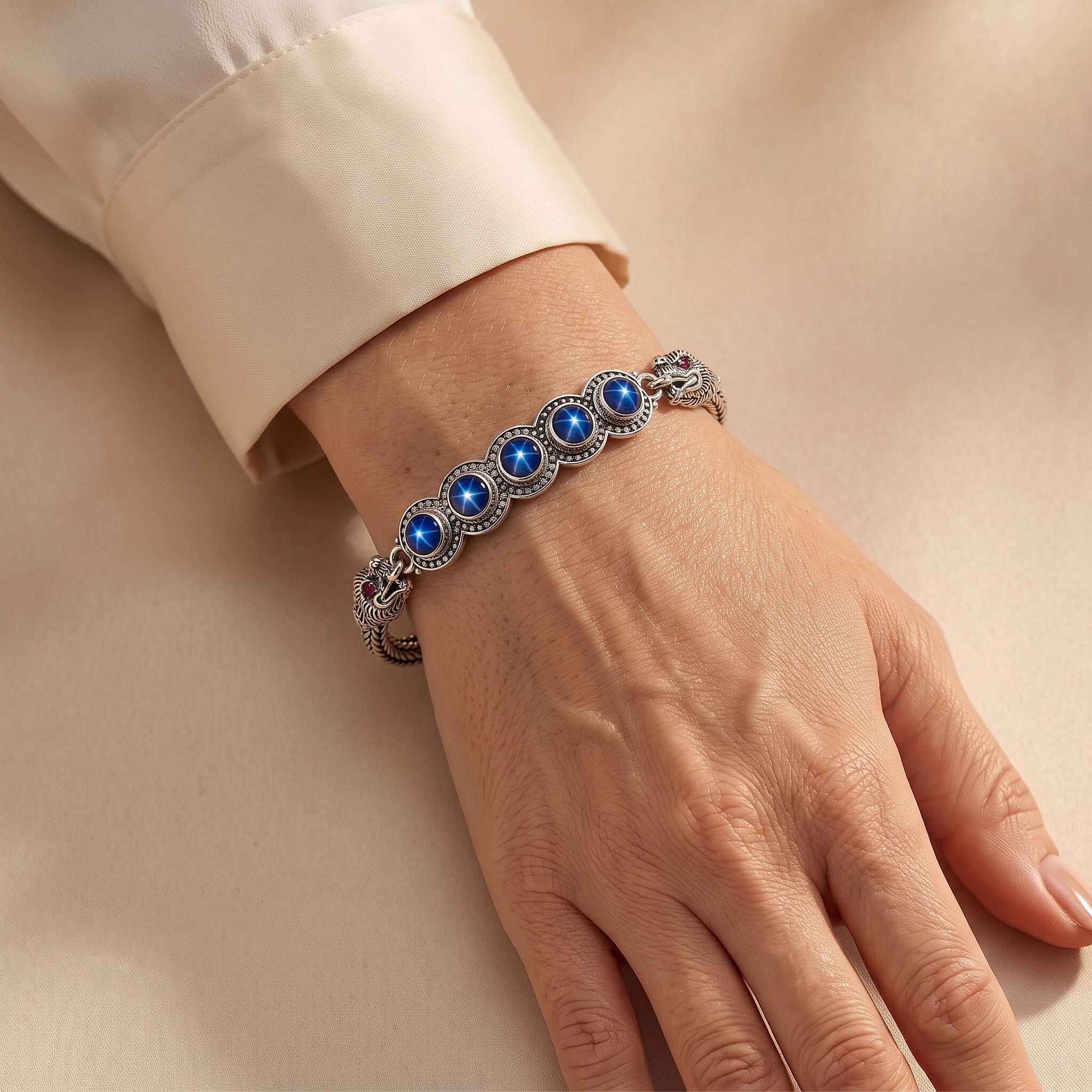 D'Joy Bali Legacy Blue Star Sapphire (DF) and Orissa Rhodolite Garnet 7.90 ctw Dragon Bracelet in Sterling Silver (6.50-8.0In)