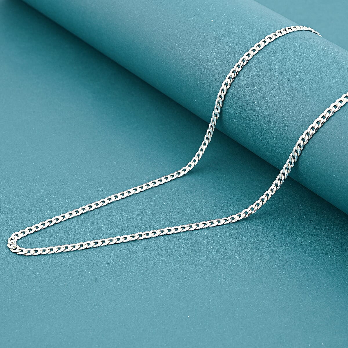 Italian Flat Curb Chain Necklace in Rhodium Over Sterling Silver 5.30 Grams (17.5 Inches) image number 1