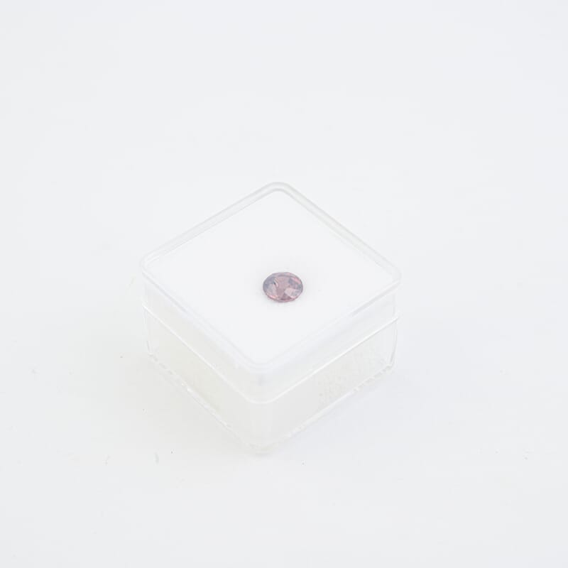 AAAA Raspberry Zircon (Rnd 6 mm) 1.20 ctw