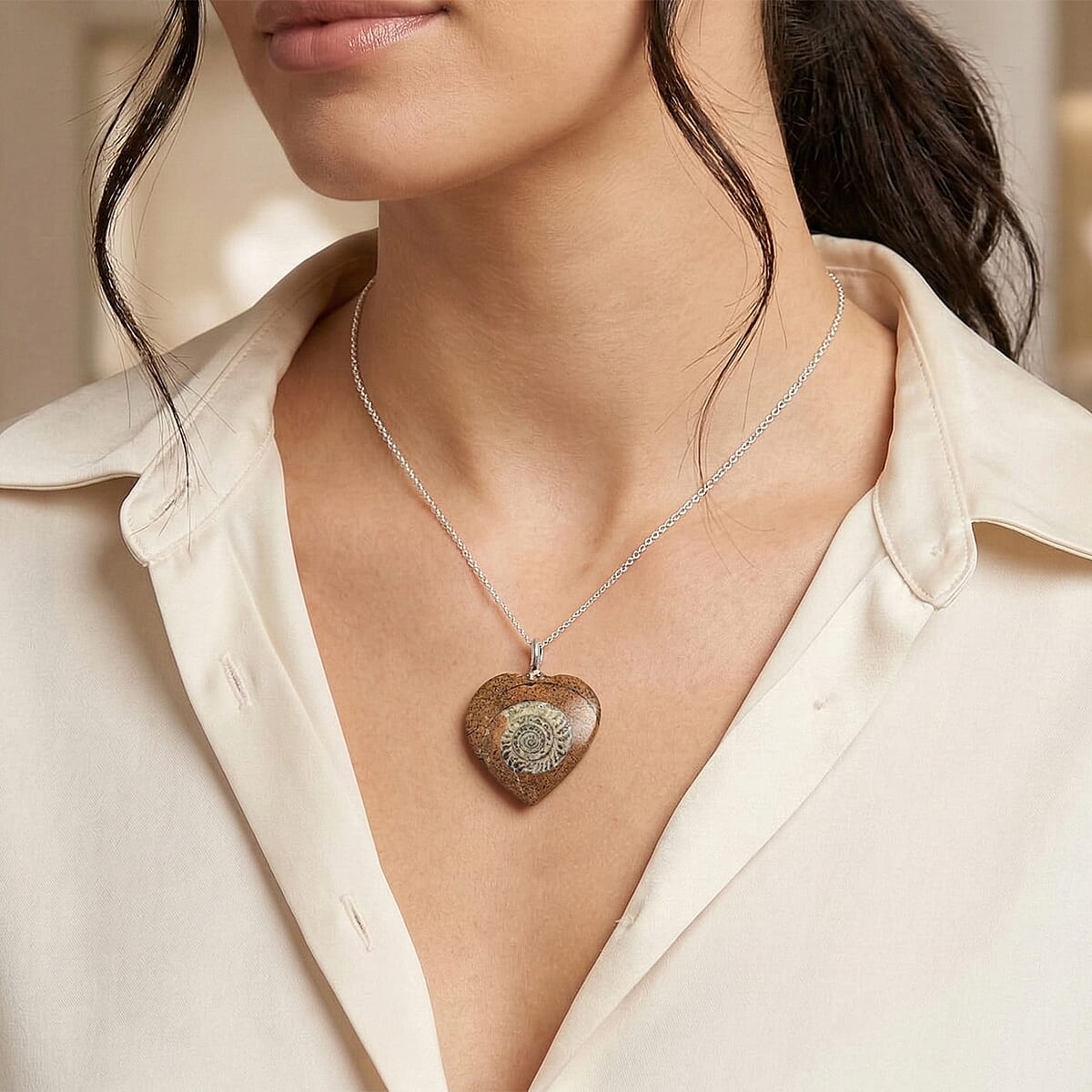 Ammonite 10.25 ctw Heart Necklace (18 Inches) in Silvertone image number 2