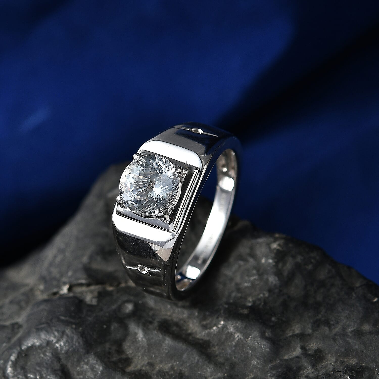 D'Joy 161 Facets Portuguese Cut White Topaz 2.40 ctw Men's Ring in Rhodium Over Sterling Silver (Size 13.0)