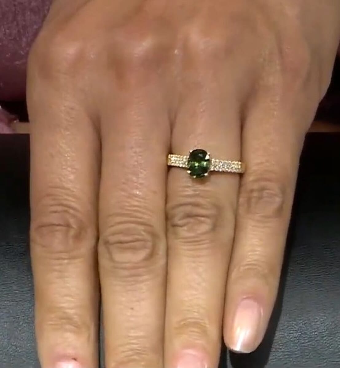 Luxoro AAA Milanoa Green Sapphire and Diamond I2 1.40 ctw Ring in 14K Yellow Gold (Size 10.0) image number 3