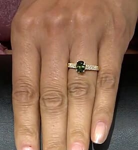 Luxoro AAA Milanoa Green Sapphire and Diamond I2 1.40 ctw Ring in 14K Yellow Gold (Size 6.0)