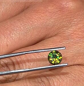 AAAA Chrome Sphene (Rnd Free Size) 1.20 ctw