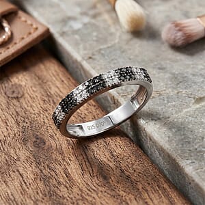 D'Joy Natural Black and White Diamond 0.25 ctw Band Ring in Rhodium Over Sterling Silver (Size 7.0)