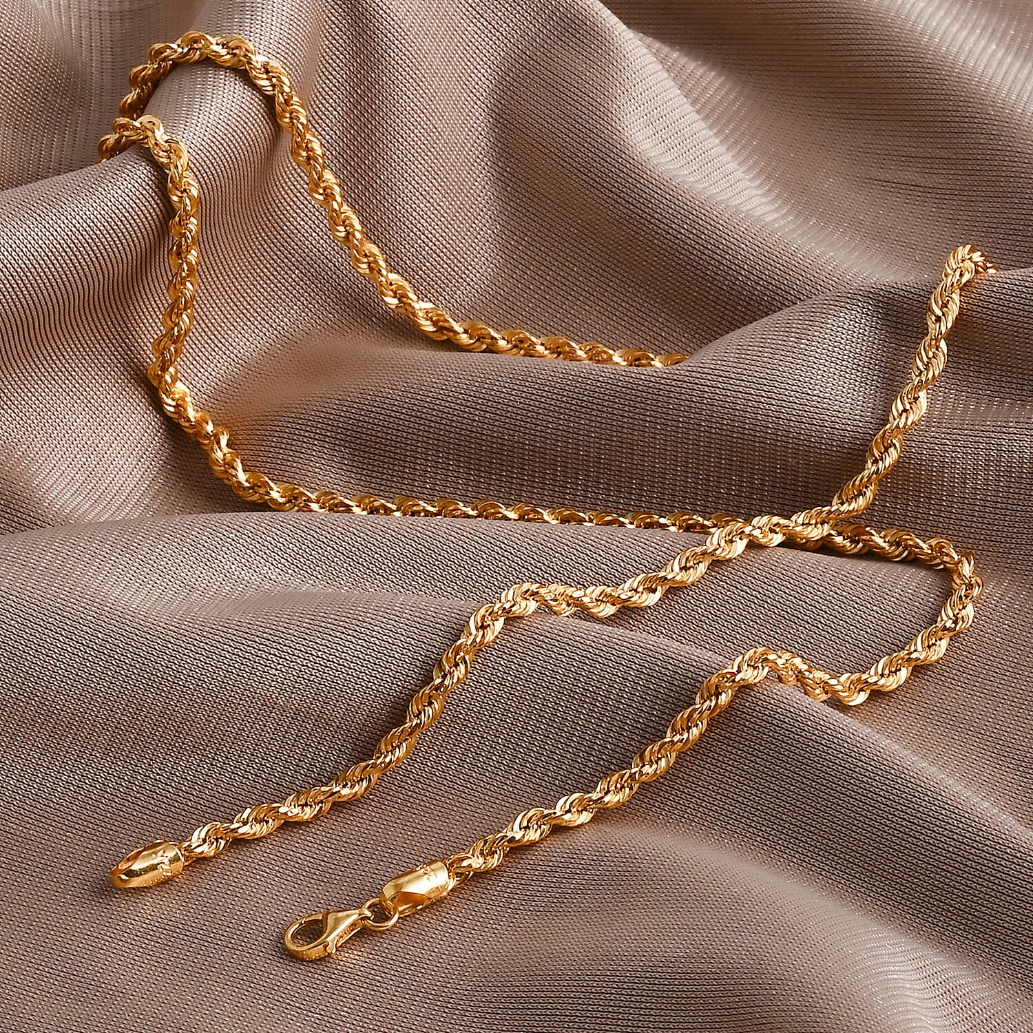 2.83mm Rope Chain Necklace in 22K Yellow Gold 20 Inches 4.47 Grams