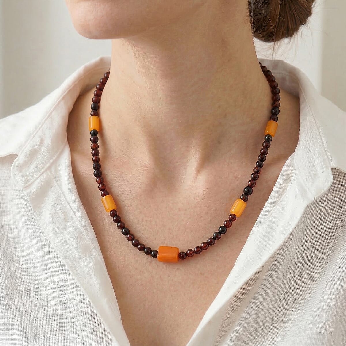 Baltic Amber Beaded Necklace in Sterling Silver (22 Inches) image number 2