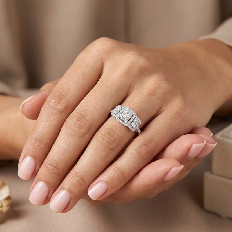D'Joy Diamond 0.33 ctw Multi-row Cluster Ring in Rhodium Over Sterling Silver (Size  7.0)