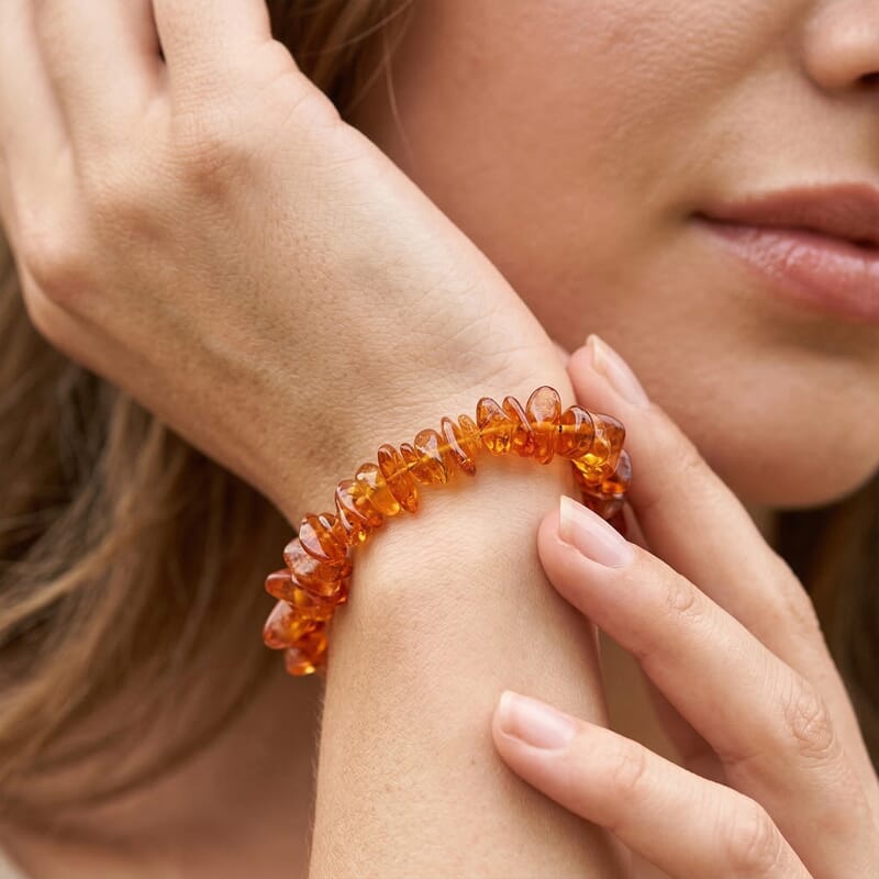 Baltic Amber Chips Stretch Bracelet