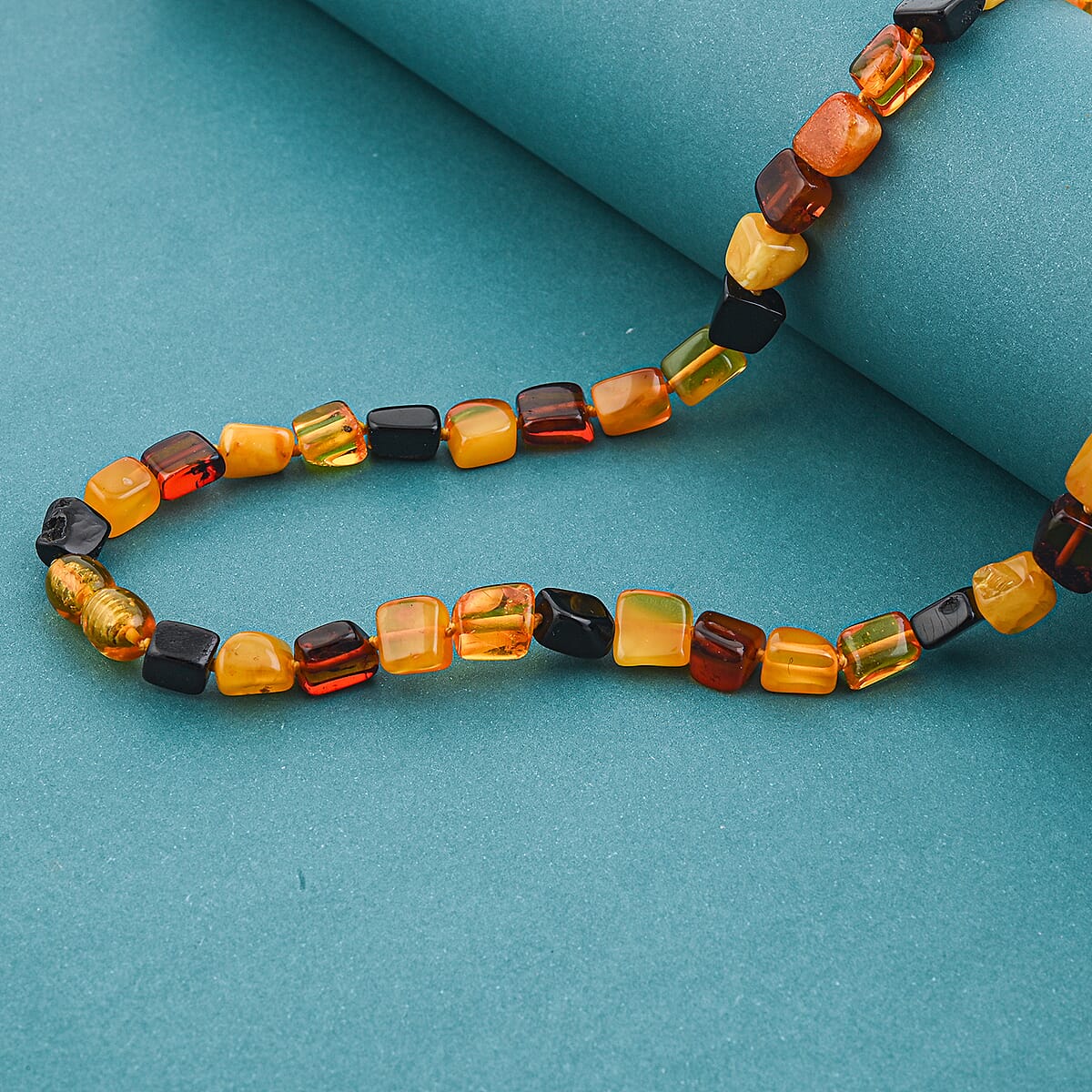 Mixed Amber Beaded Necklace (22 Inches) image number 1