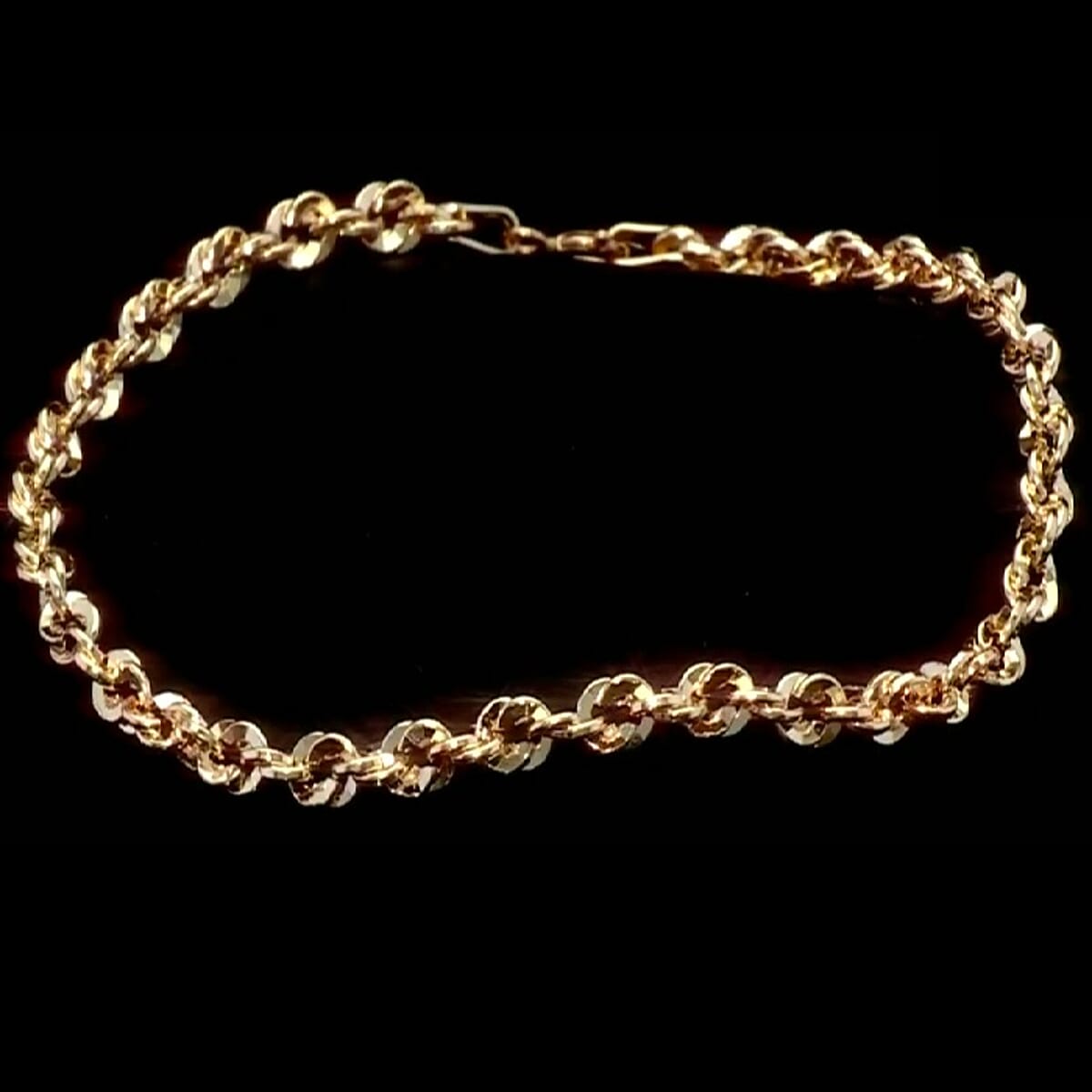 Italian 3.8mm Spirali Oro Chain Bracelet in 10K Yellow Gold (7.50 In) 2.10 Grams image number 2