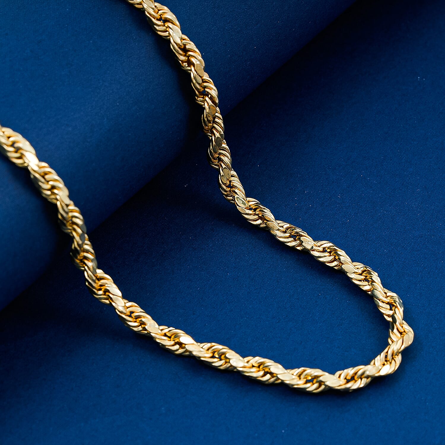 4mm Rope Chain Necklace in 10K Yellow Gold 7 Grams (22 Inches)