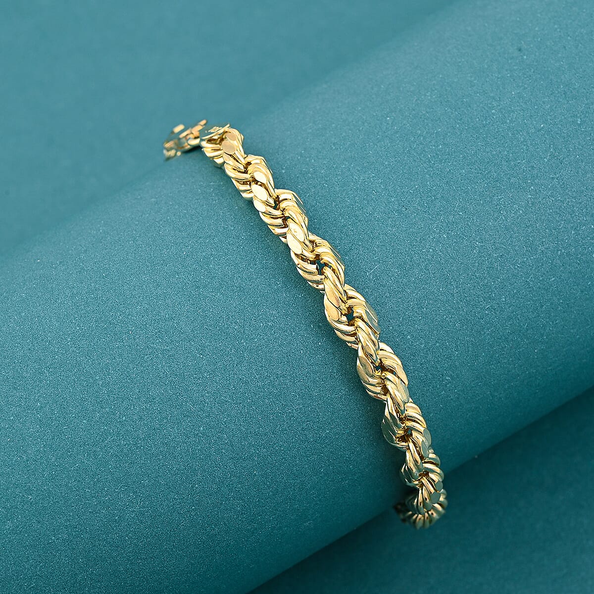 4mm Rope Chain Bracelet in 10K Yellow Gold (8.50 In) 2.9 Grams image number 1