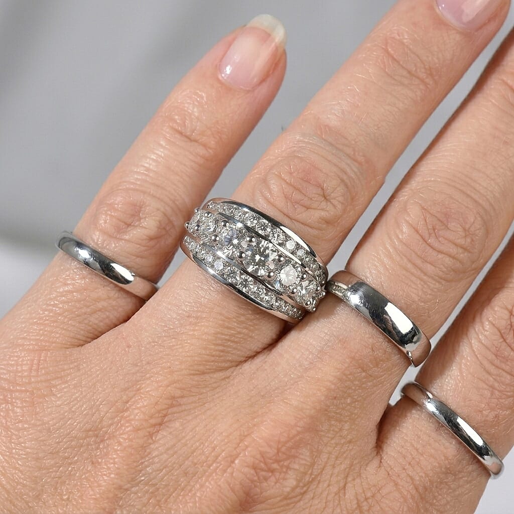 D'Joy Moissanite 1.75 ctw Ring in Rhodium Over Sterling Silver (Size 8.0)