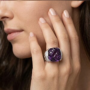 Checkerboard Cut Amethyst and White Topaz 15.50 ctw Ring in Sterling Silver (Size 8.0)