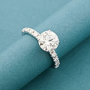 Luxuriant Lab Grown Diamond G VS 2.57 ctw Ring in 14K White Gold (Size 7.5)