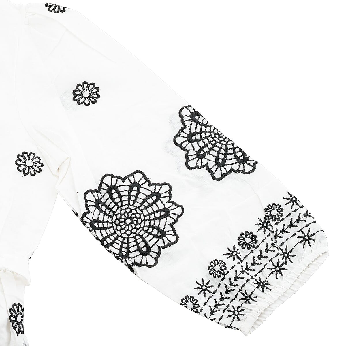 Nation America White and Black Embroiderred Maxi Dress -M image number 3