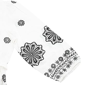 White & Black / 1X - Product card gallery slide 3 (10226929402169)