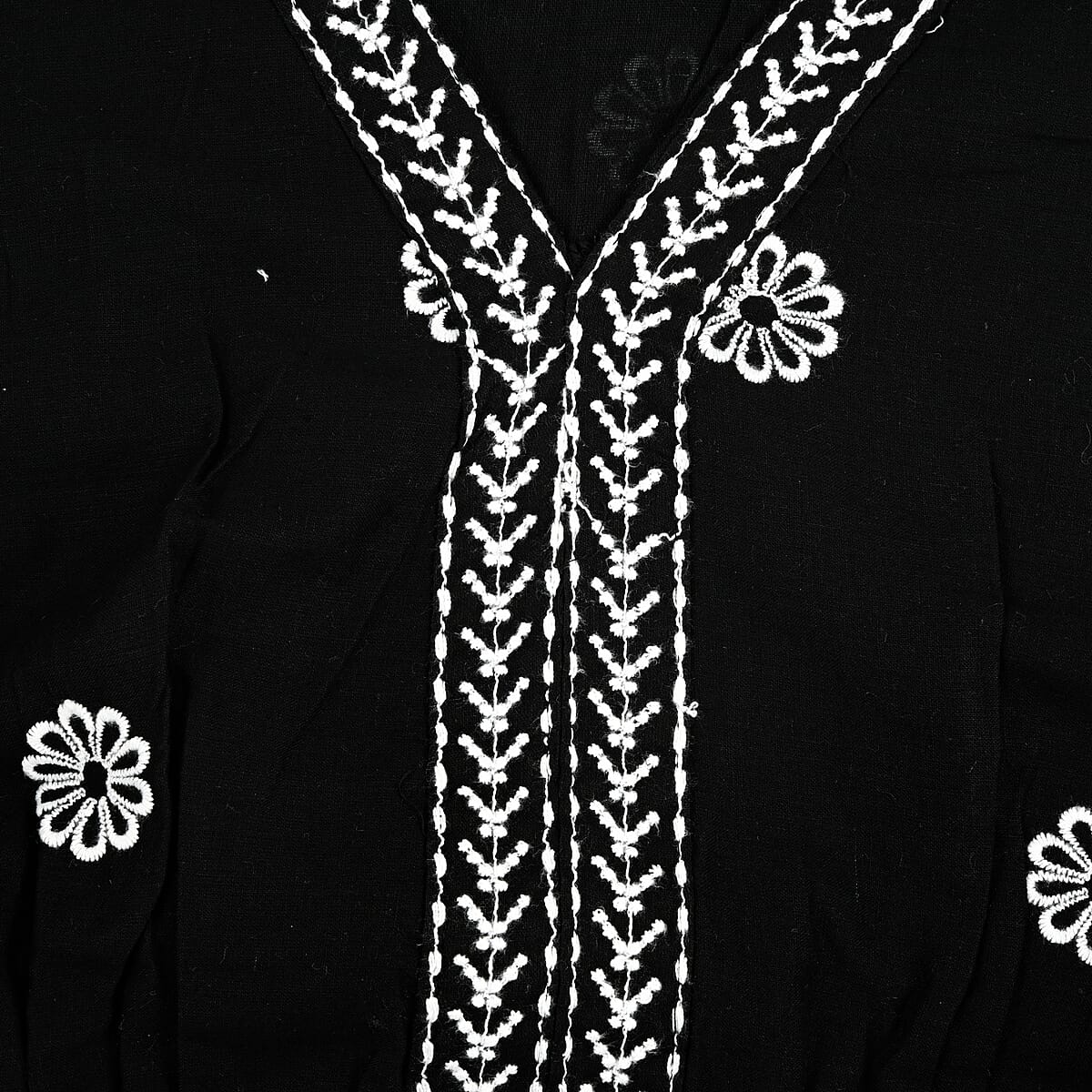 Nation America Black and Ivory Embroiderred Maxi Dress -XL image number 2