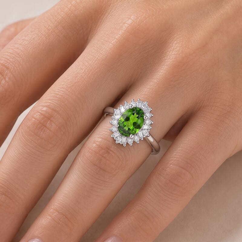 D'Joy Chrome Diopside and Diamond 0.50 ctw Ring in Rhodium Over Sterling Silver (Size 6.0)