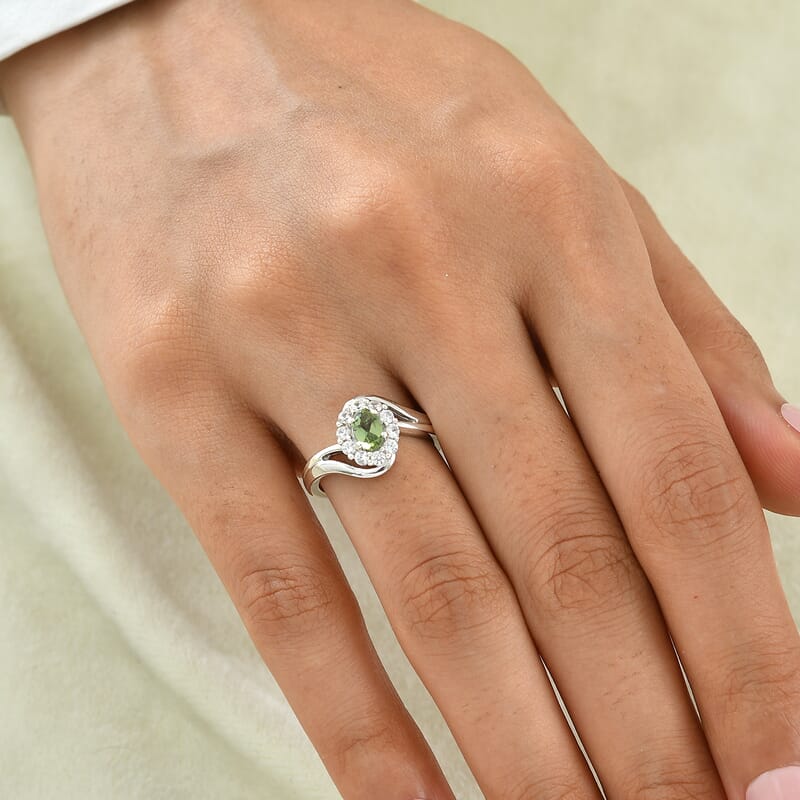 D'Joy Tanzanian Natural Green Apatite and White Zircon 1.00 ctw Ring in Rhodium Over Sterling Silver (Size 6.0)