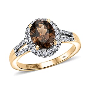 AAA Colour Change Garnet and Luxuriant Lab Grown Diamond G-H SI 2.50 ctw Ring in 10K Yellow Gold (Size 8.0)