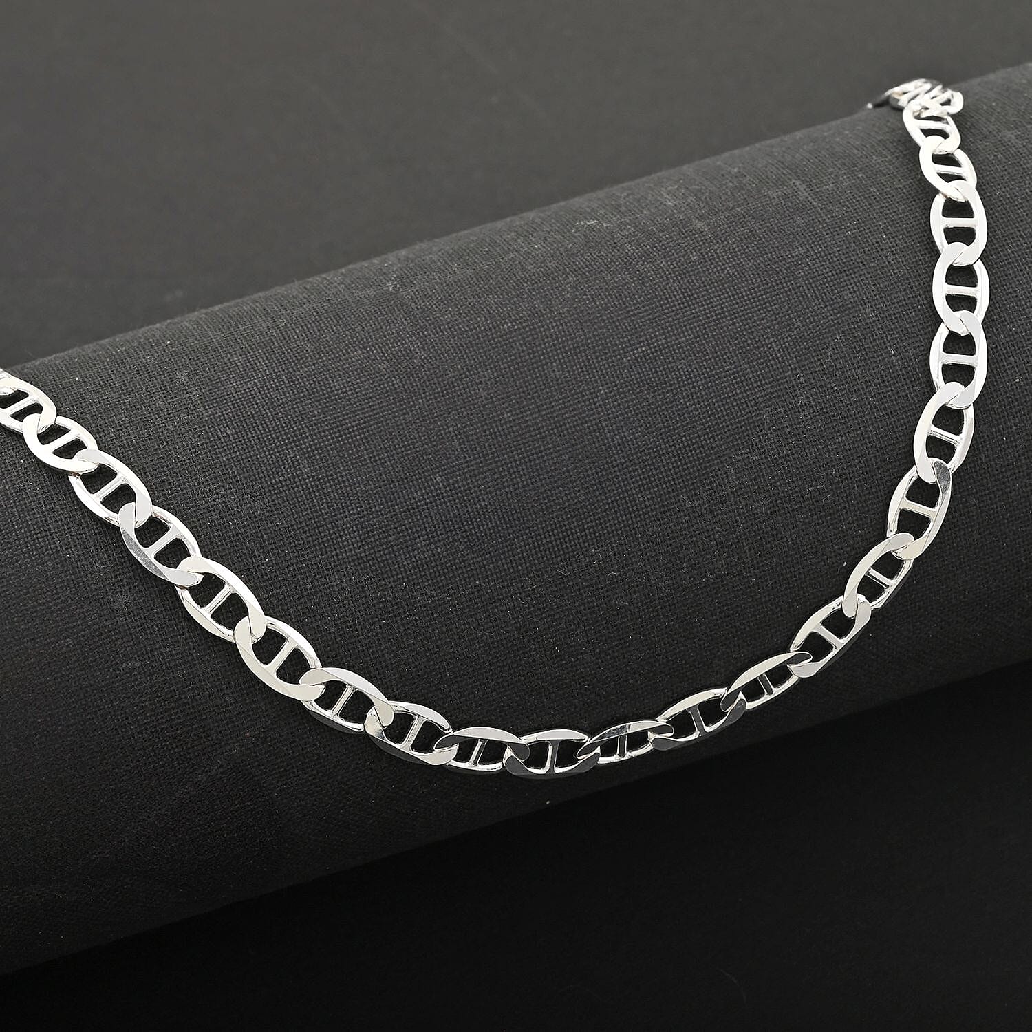Italian Mariner Chain Necklace in Sterling Silver (22 Inches) 3.52 Grams