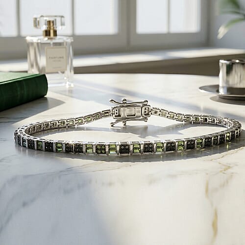 Green Diamond - Product card gallery slide 2 (10178489876793)