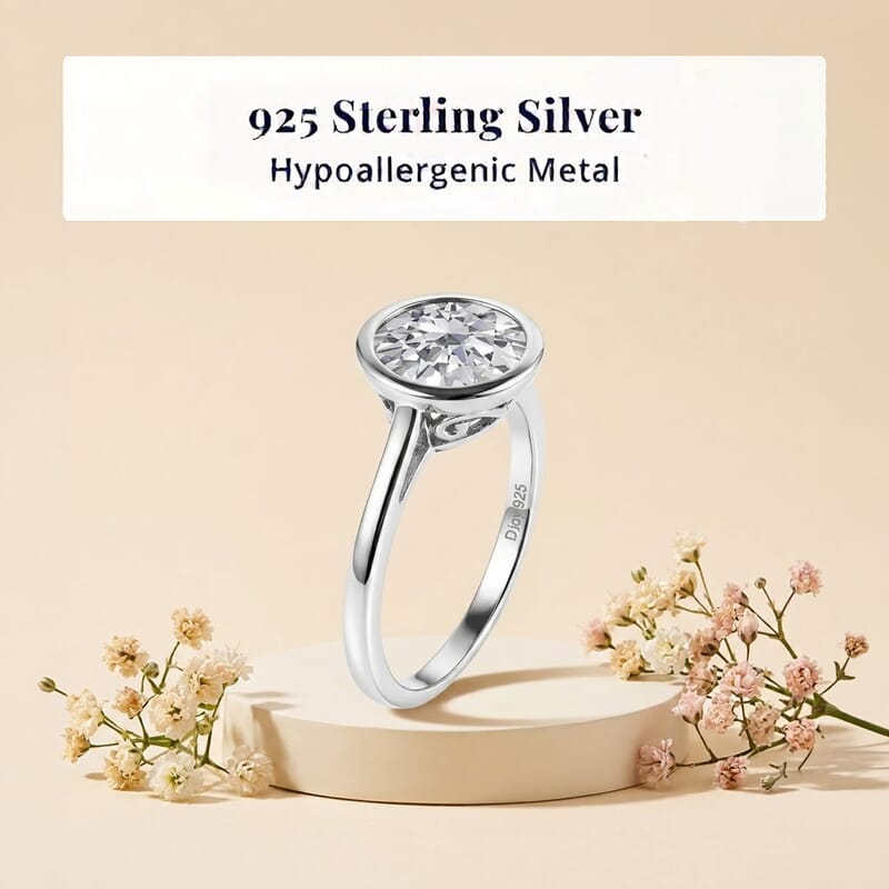 D'Joy Zirconia by Swarovski 2.00 ctw Ring in Platinum Over Sterling Silver (Size 5.5)