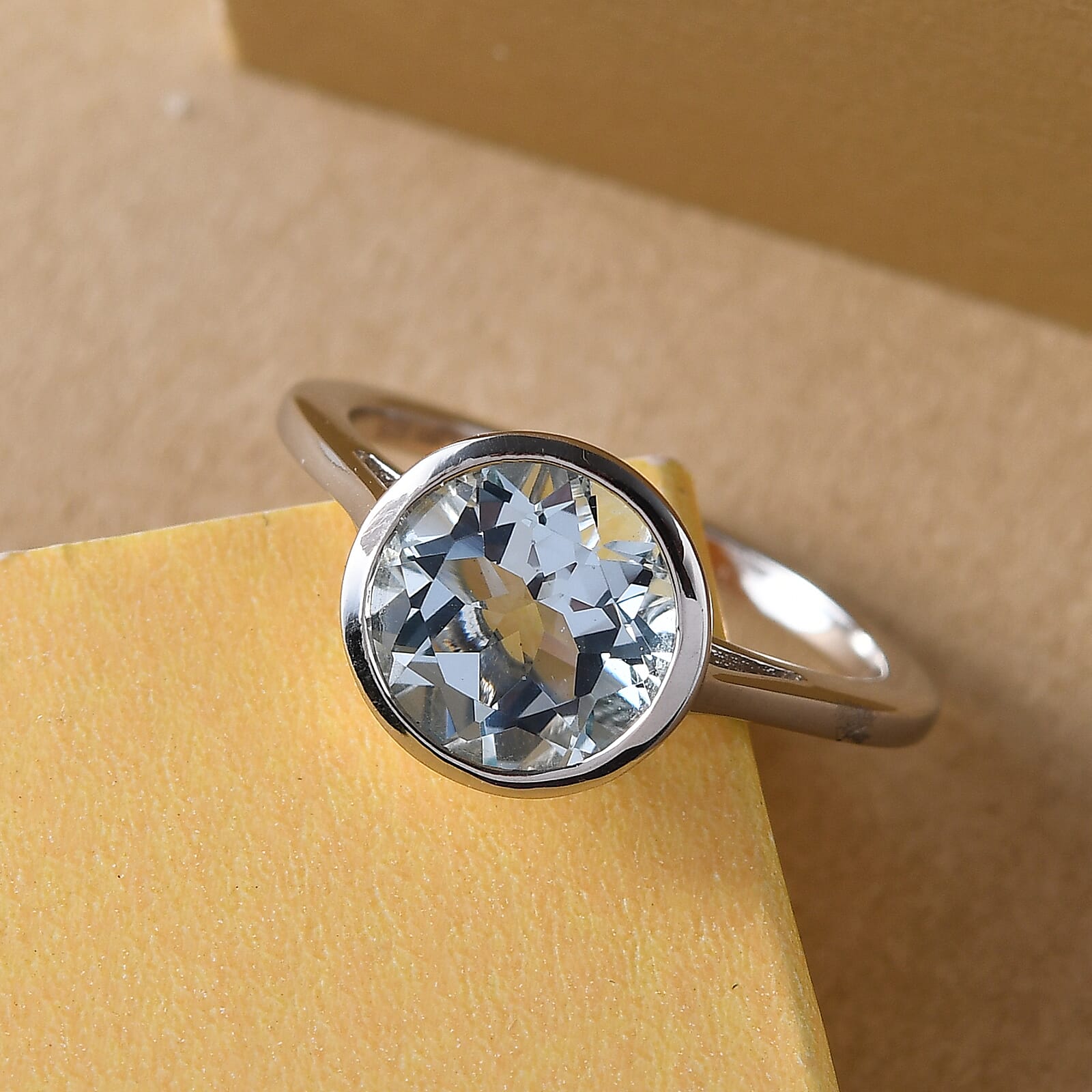 D'Joy Mangoro Aquamarine 1.70 ctw Ring in Platinum Over Sterling Silver (Size 5.0)