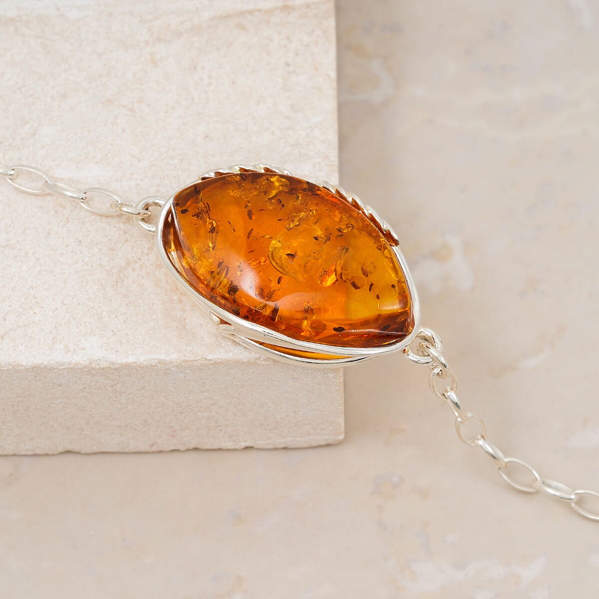 Baltic Amber Bracelet in Sterling Silver (8.00 In) image number 1