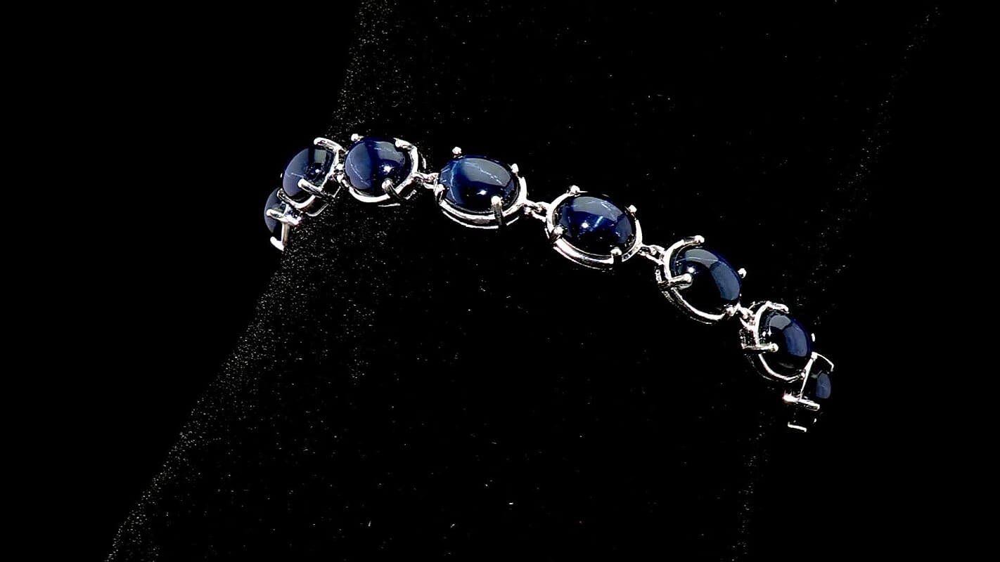 D'Joy Blue Star Sapphire (DF) Bracelet in Rhodium Over Sterling Silver (6.50 In) 32.35 ctw