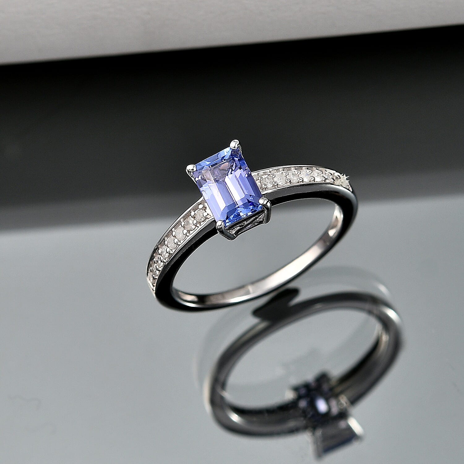 D'Joy Tanzanite and Diamond 1.25 ctw Ring in Rhodium Over Sterling Silver (Size 7.0)