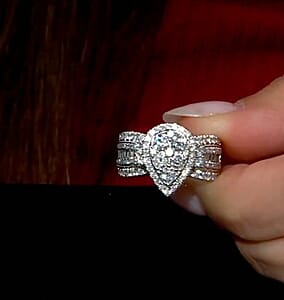 NY Closeout Deal Diamond G-H SI1 2.00 ctw Ring in 10K White Gold (Size 7.0) 5.75 Grams