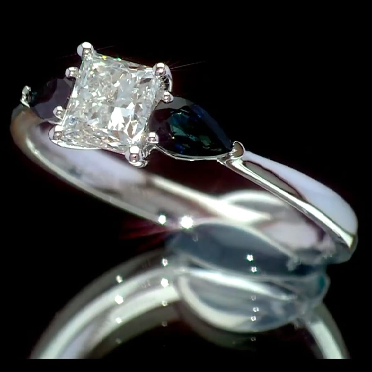Modani Closeout Princess Cut White Diamond E- F, VVS and Blue Sapphire 1.20 ctw Ring in 950 Platinum image number 2
