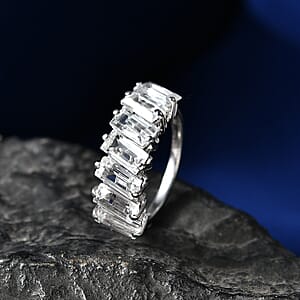 D'Joy White Topaz 5.65 ctw Ring in Rhodium Over Sterling Silver (Size 7.0)