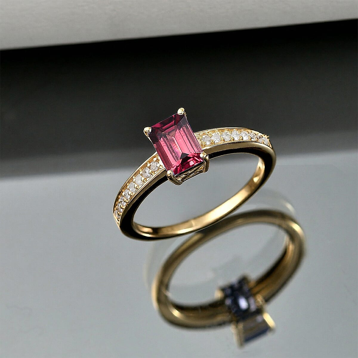 Luxoro Premium Ouro Fino Rubellite and Diamond I2 1.25 ctw Ring in 10K Yellow Gold (Size 8.5) image number 1
