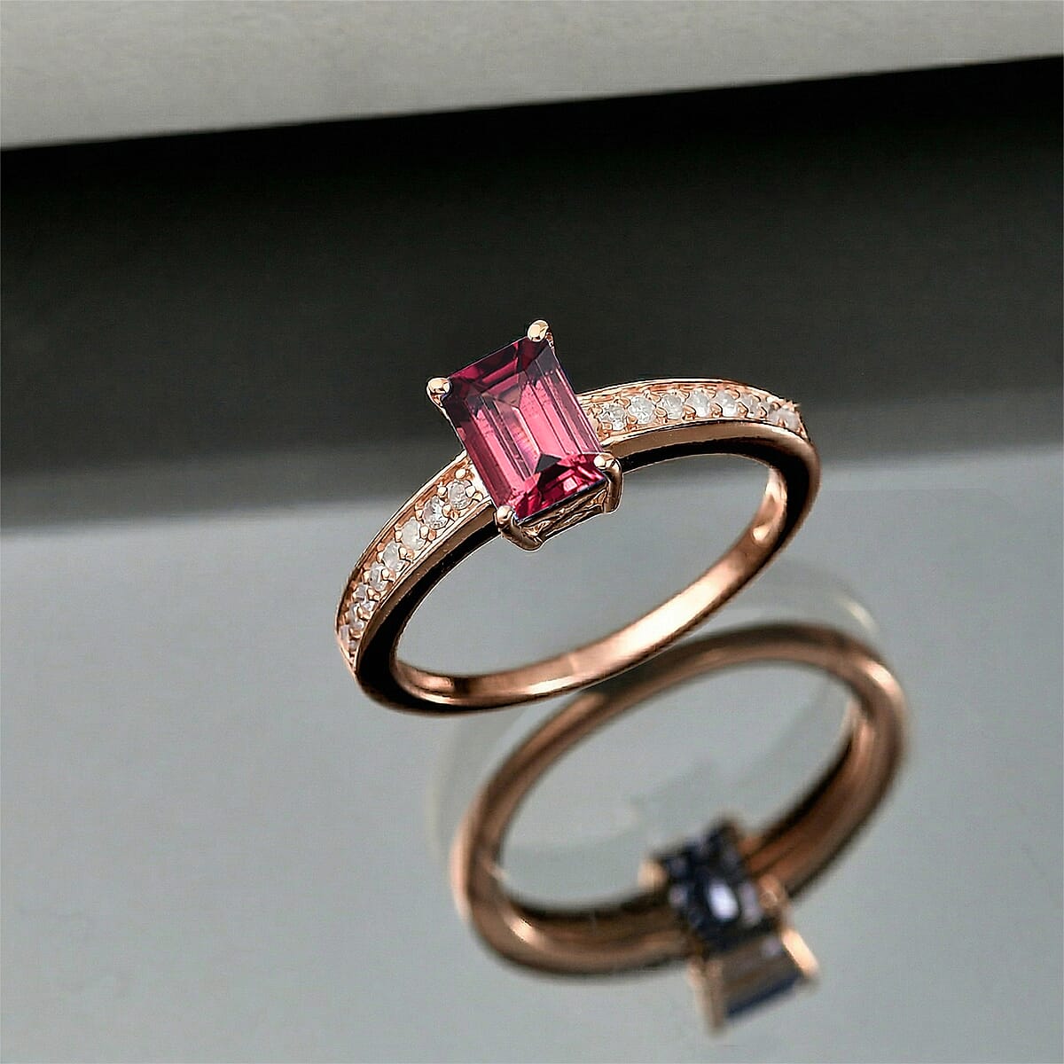 Luxoro Premium Ouro Fino Rubellite and Diamond I2 1.25 ctw Ring in 10K Rose Gold (Size 6.0) image number 1
