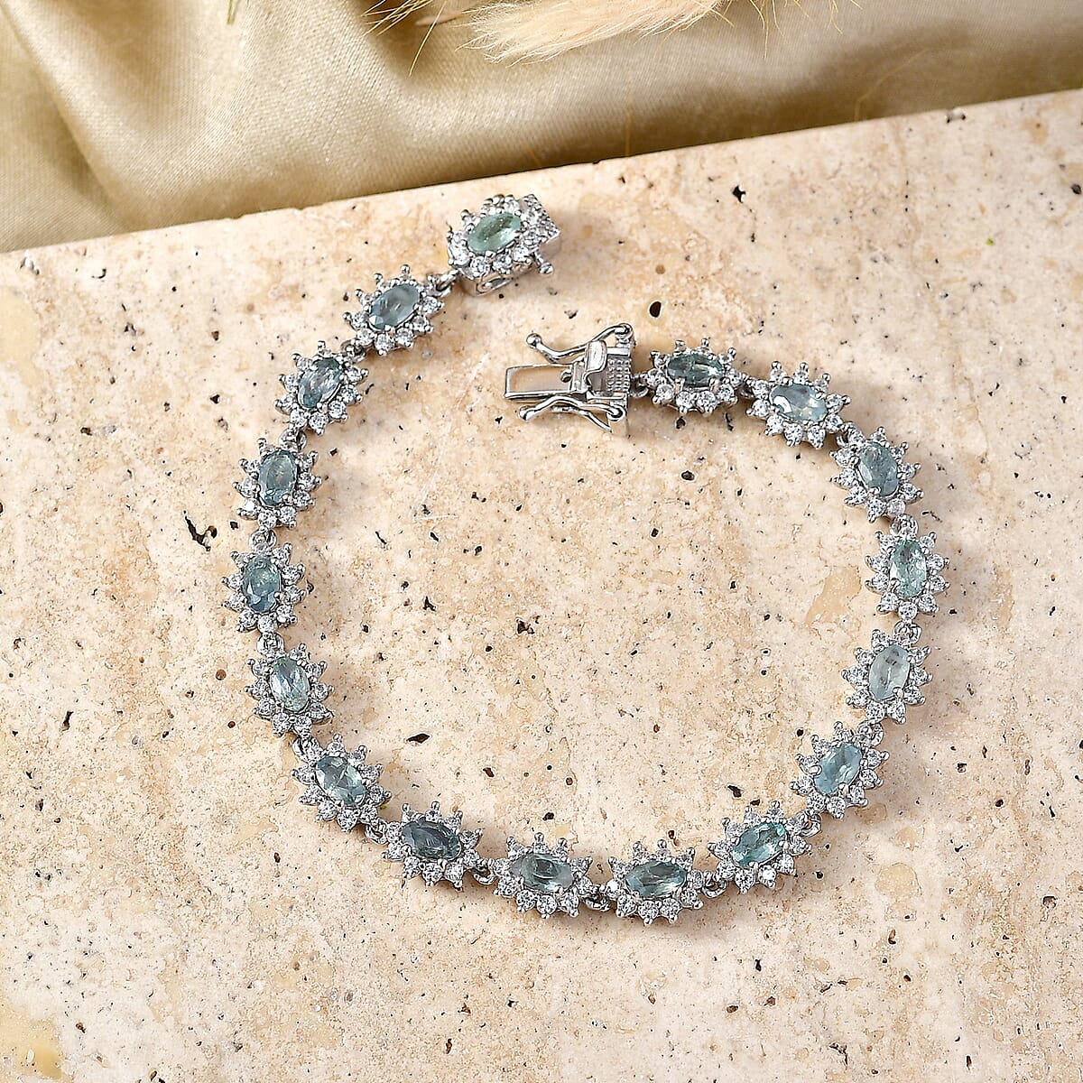 D'Joy Premium Narsipatnam Alexandrite and White Zircon 6.00 ctw Twinkling Starlight Bracelet in Rhodium Over Sterling Silver (6.50 In) image number 1
