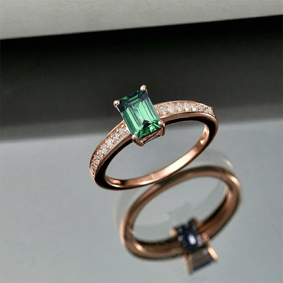 Rhapsody AAAA Kagem Zambian Emerald and Diamond G-H SI 1.25 ctw Ring in 18K Rose Gold (Size 6.5) image number 1
