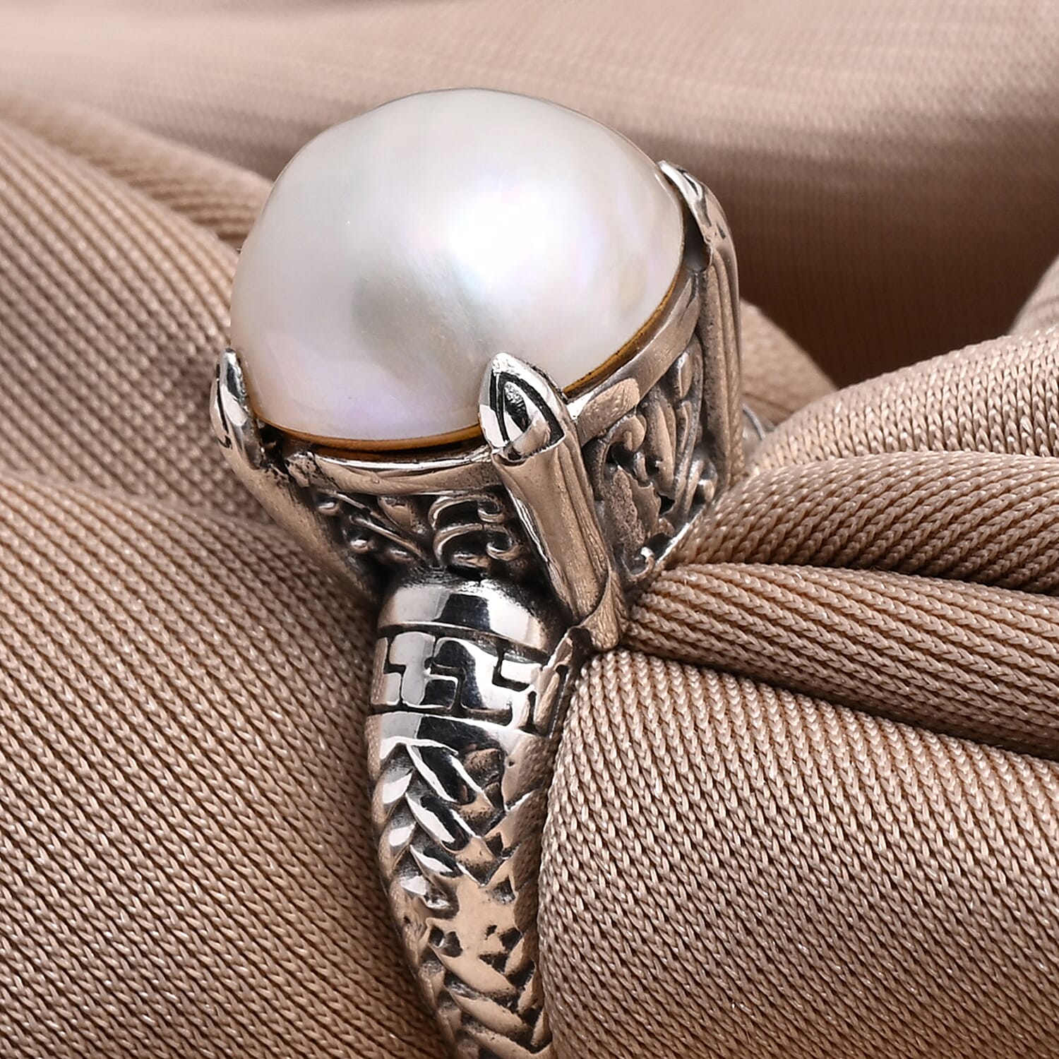 Bali Legacy Pink Mabe Pearl Ring in Sterling Silver (Size 9.0)