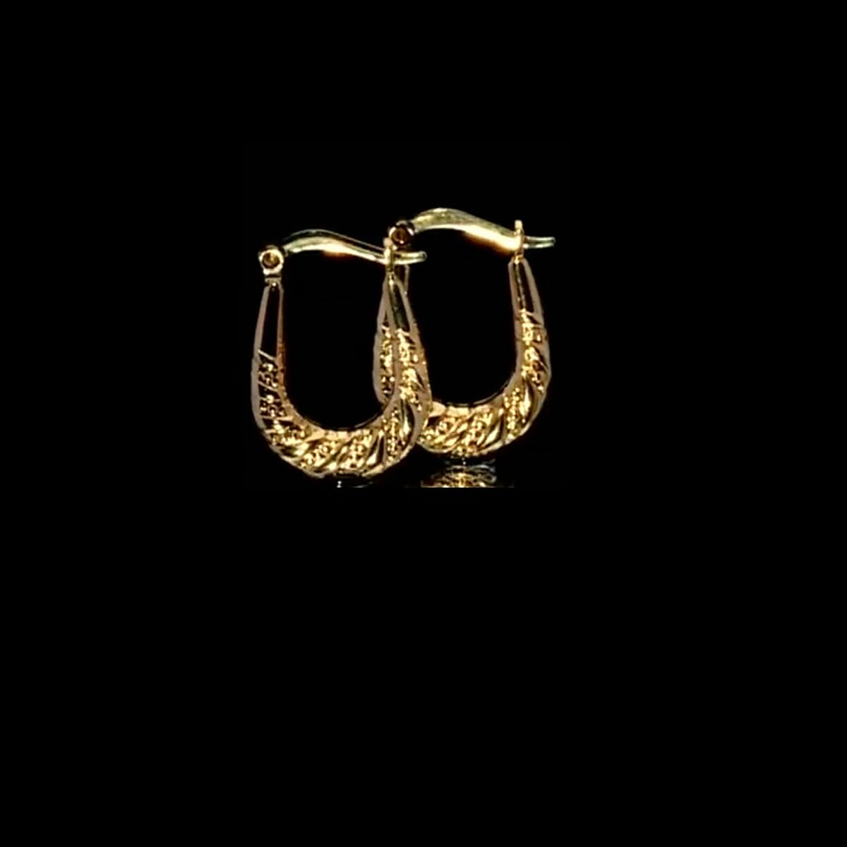 Horseshoe Hoop Earrings in 10K Yellow Gold 0.90 Grams image number 1